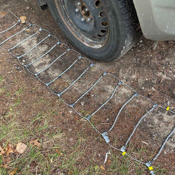 باز کردن زنجیر چرخ